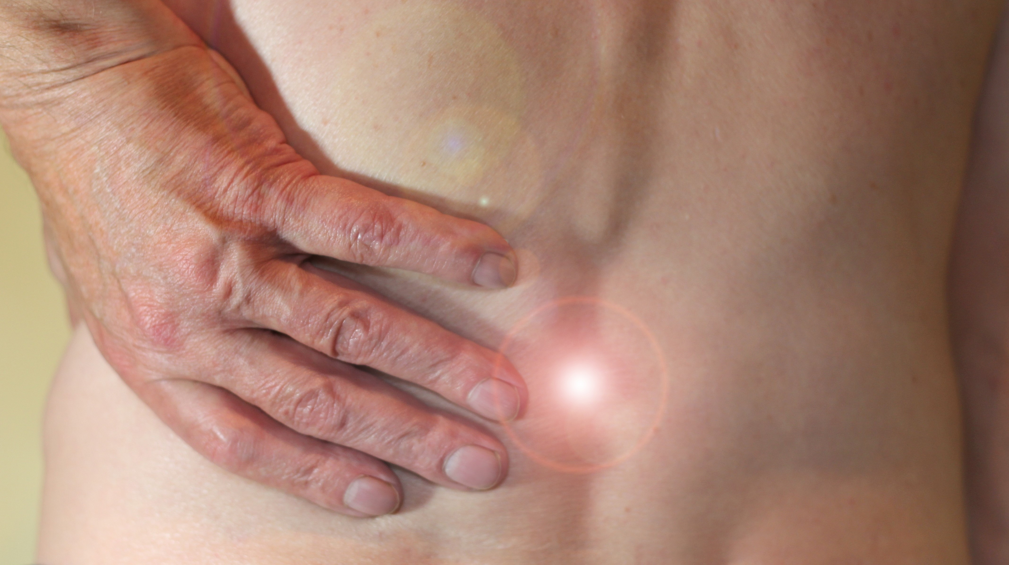 Mal de dos, douleur, RGO, acidité, inflammation, arthrose, migraine, hygiène de vie, naturopathe rennes